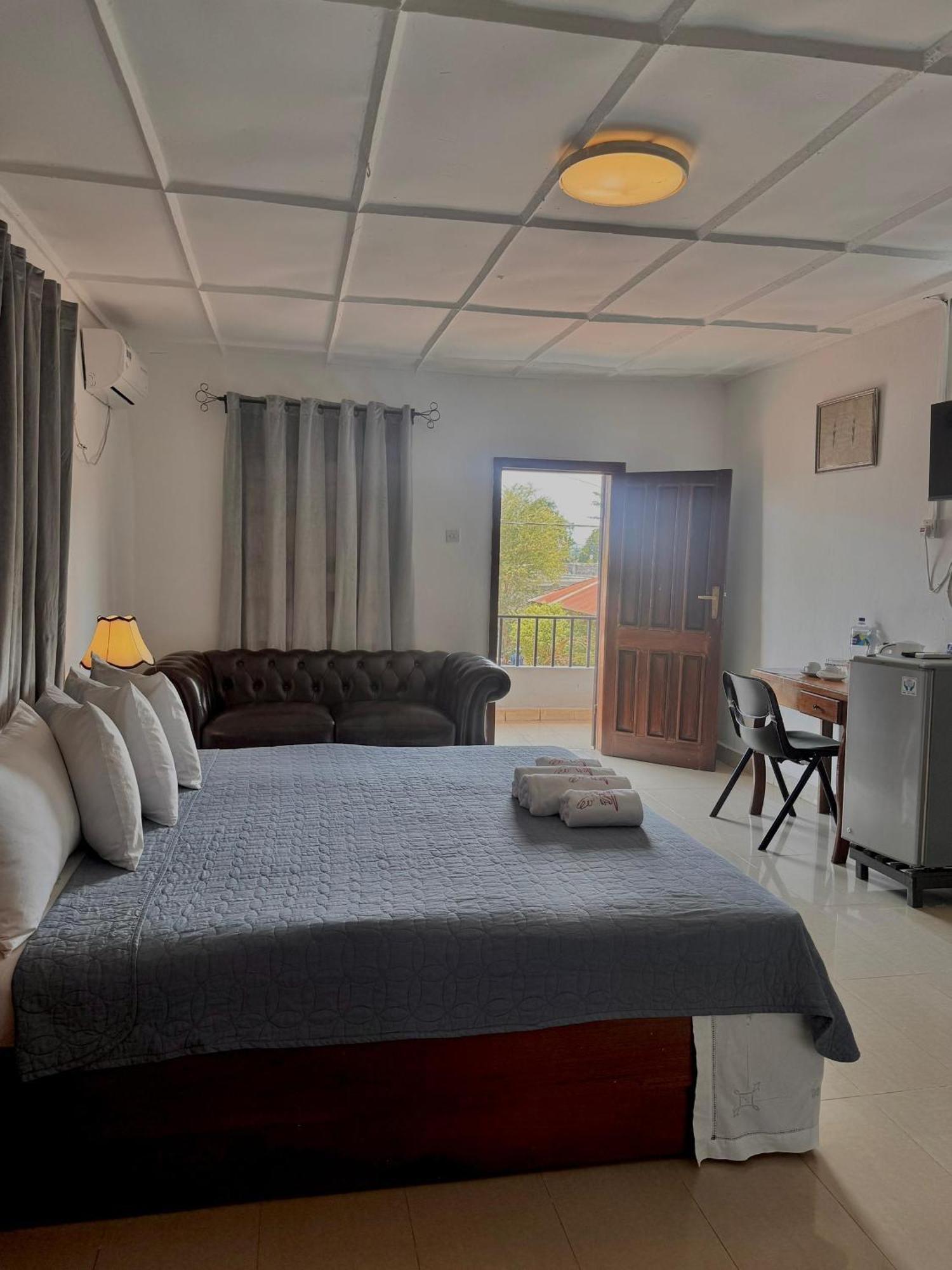 Paloma Guest House Kenema 外观 照片