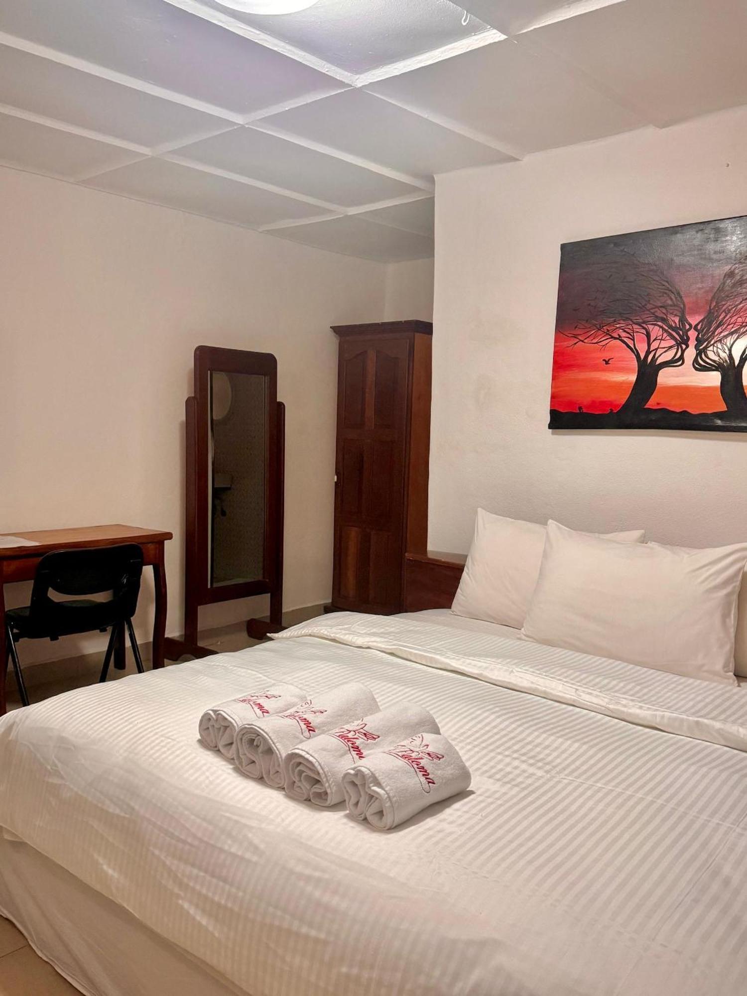 Paloma Guest House Kenema 外观 照片