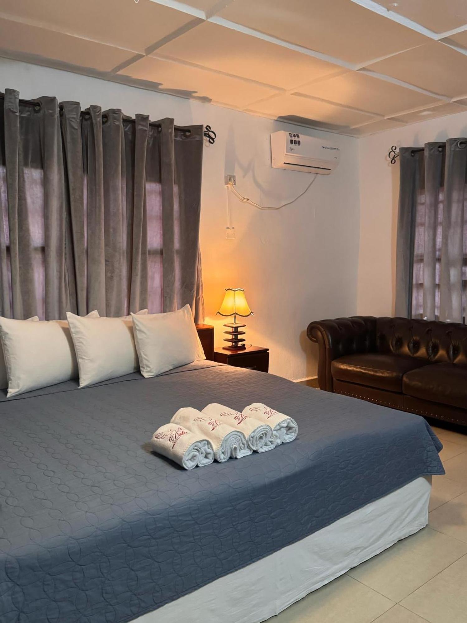 Paloma Guest House Kenema 外观 照片