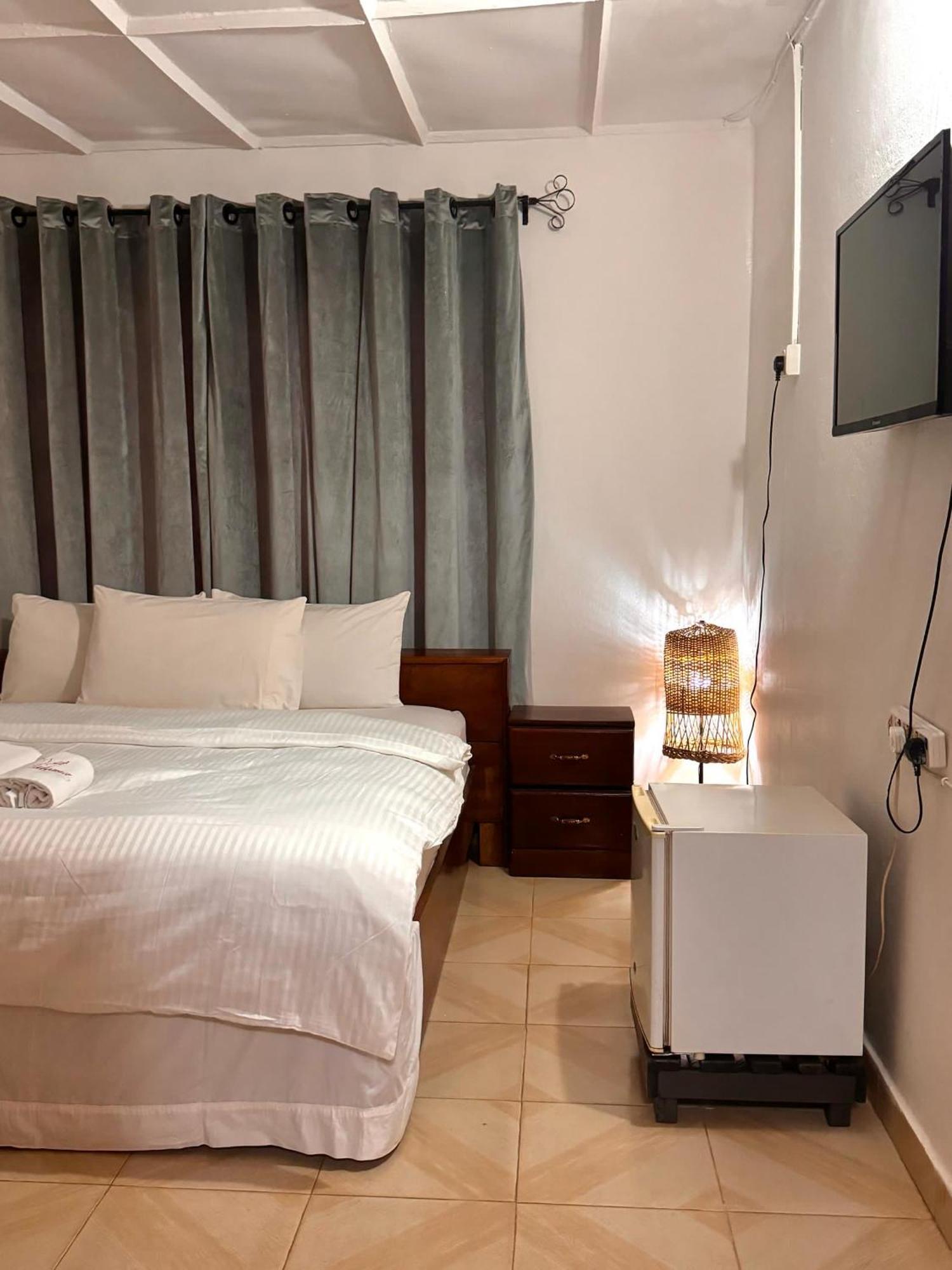 Paloma Guest House Kenema 外观 照片